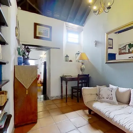 Remarkable 4-bed Villa La Laguna
