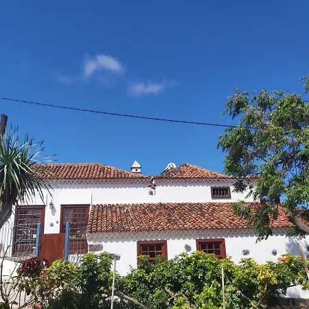 Remarkable 4-bed Villa La Laguna
