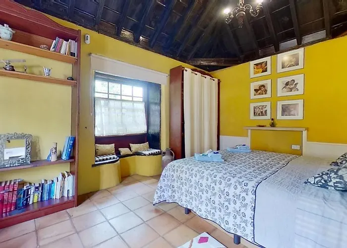 Willa Remarkable 4-bed La Laguna (Tenerife)