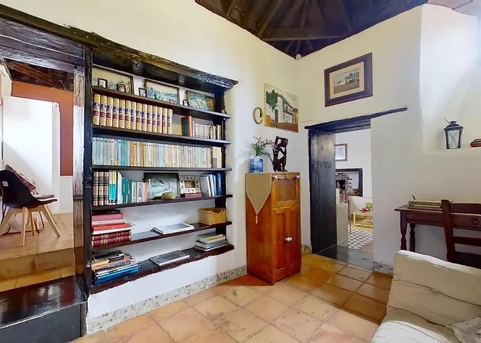 Remarkable 4-bed * La Laguna (Tenerife)