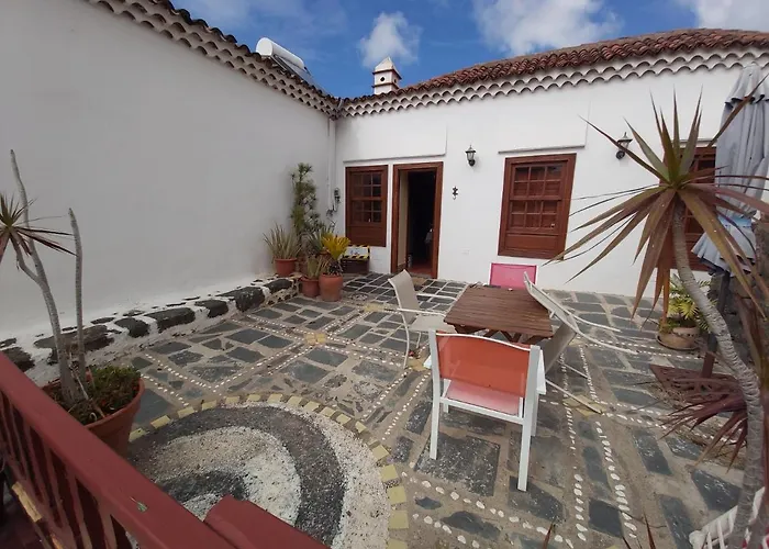 Remarkable 4-bed * La Laguna (Tenerife)