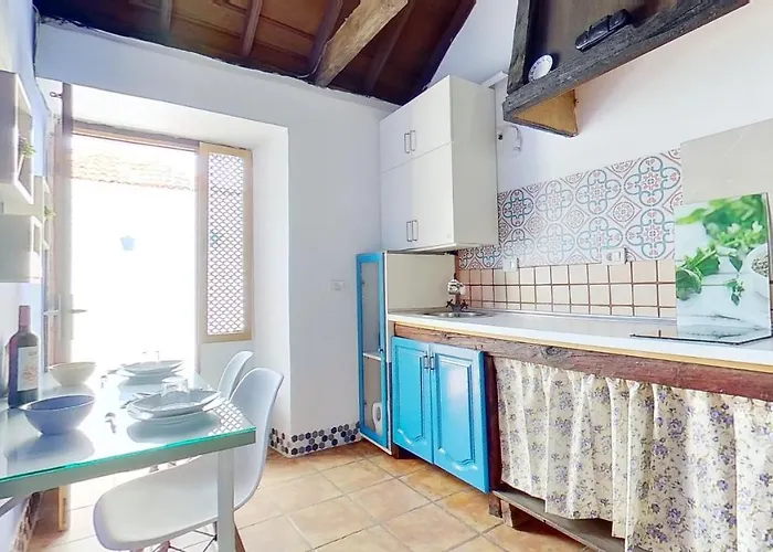 Villa Remarkable 4-bed La Laguna