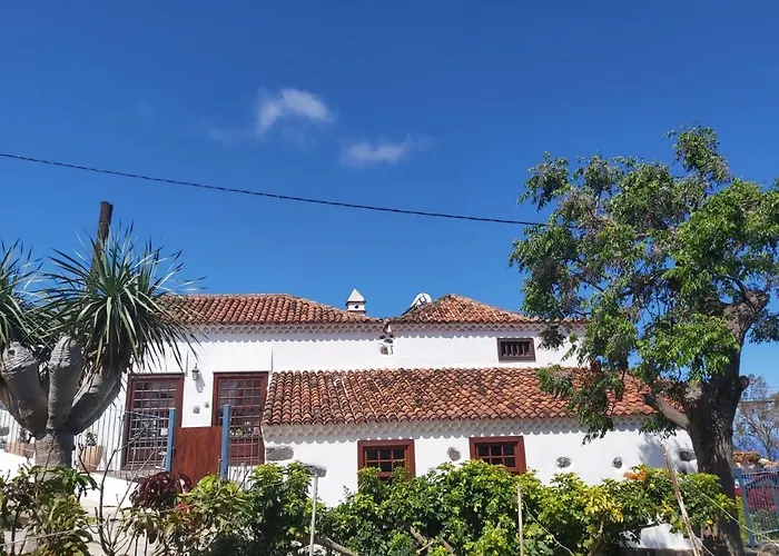 Remarkable 4-bed Villa La Laguna